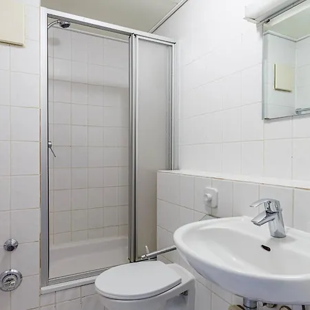 Preiswert & Vollmoebliert Fuer Handwerker Und Monteure De, Pl, Eng Apartamento
