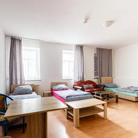 Preiswert & Vollmoebliert Fuer Handwerker Und Monteure De, Pl, Eng Leipzig