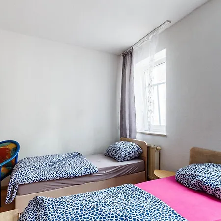 Preiswert & Vollmoebliert Fuer Handwerker Und Monteure De, Pl, Eng Apartamento
