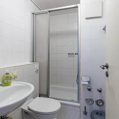 Apartamento Preiswert & Vollmoebliert Fuer Handwerker Und Monteure De, Pl, Eng Leipzig