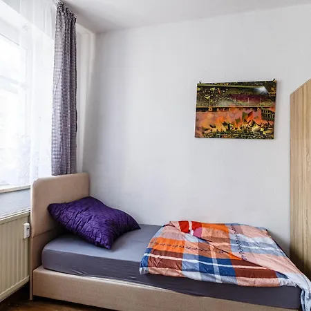 Preiswert & Vollmoebliert Fuer Handwerker Und Monteure De, Pl, Eng Leipzig