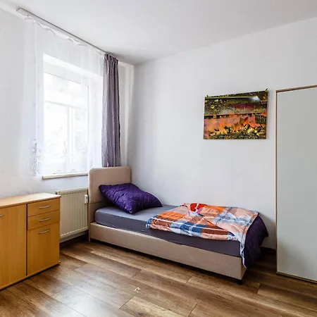 Preiswert&vollmöbliert Für Handwerker Und Monteure De, Pl, Eng