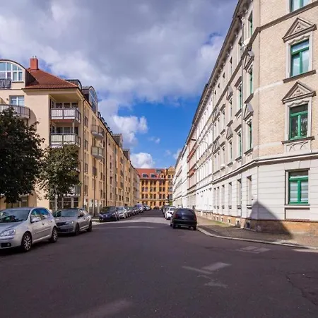 Apartamento Preiswert & Vollmoebliert Fuer Handwerker Und Monteure De, Pl, Eng *