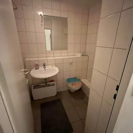 Preiswert & Vollmoebliert Fuer Handwerker Und Monteure De, Pl, Eng Apartamento
