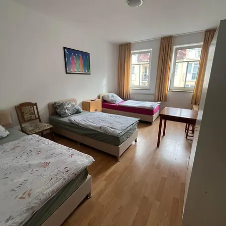 Apartamento Preiswert & Vollmoebliert Fuer Handwerker Und Monteure De, Pl, Eng